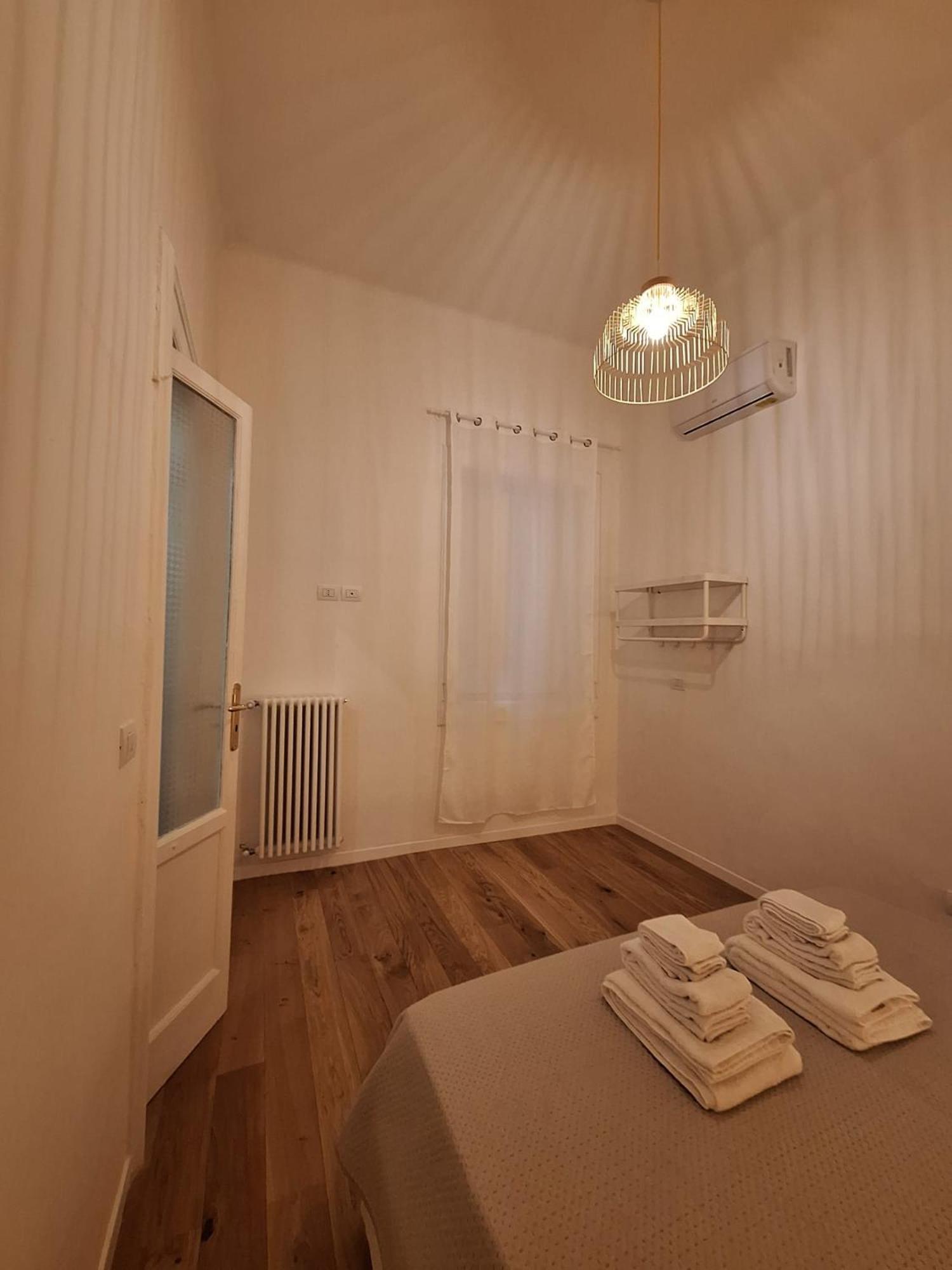 Acqua Amare Guest House Бари Екстериор снимка