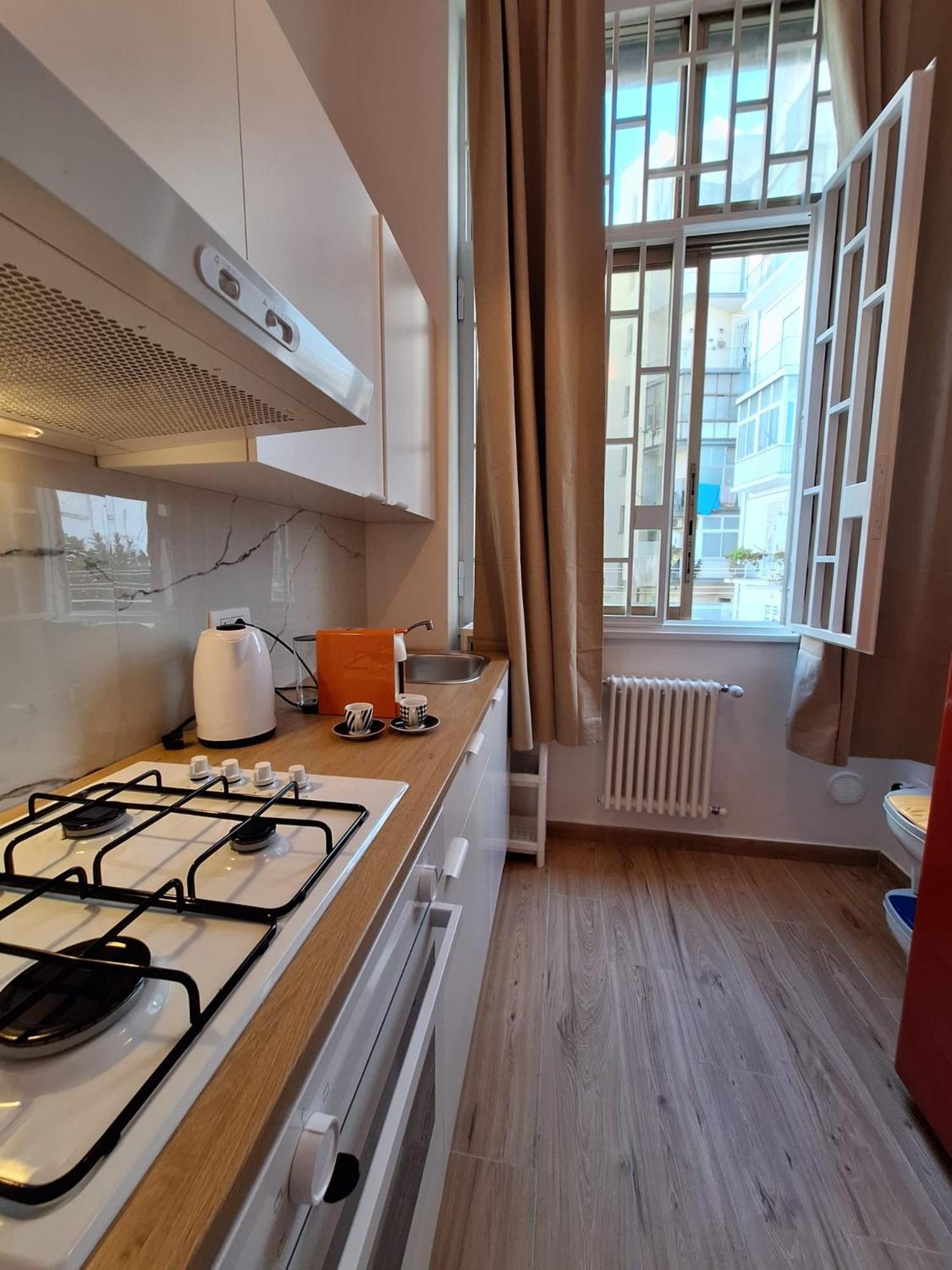 Acqua Amare Guest House Бари Екстериор снимка